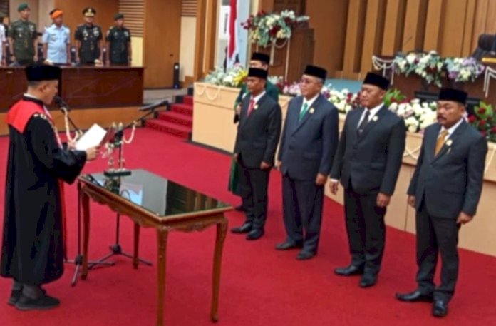 Pengambilan sumpah pimpinan DPRD Kabupaten Malang masa jabatan tahun 2024-2029/RMOLJatim