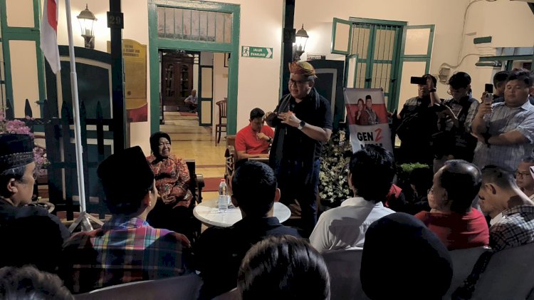 Teks foto: Risma menemui Gen Z Pioneerisma di Museum HOS Tjokroaminoto/RMOLJatim