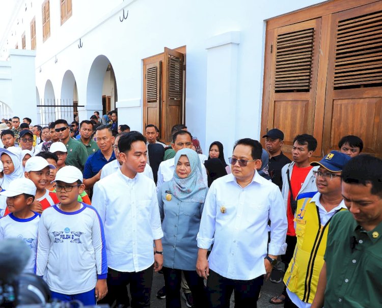 Wapres Gibran didampingi Pj gubernur Jatim 