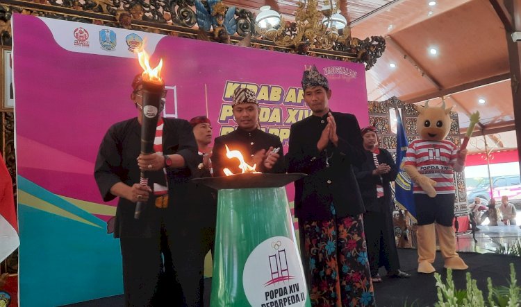 Api obor POPDA Jatim XIV tahun 2024 tiba di Kota Bangkalan/RMOLJatim