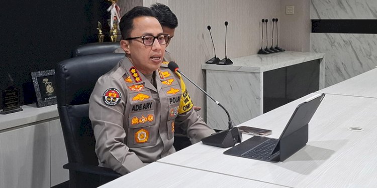 Kabid Humas Polda Metro Jaya, Kombes Ade Ary Syam, memberikan keterangan kepada awak media di Mapolda Metro Jaya, Jakarta Selatan pada Rabu 6 November 2024/RMOL