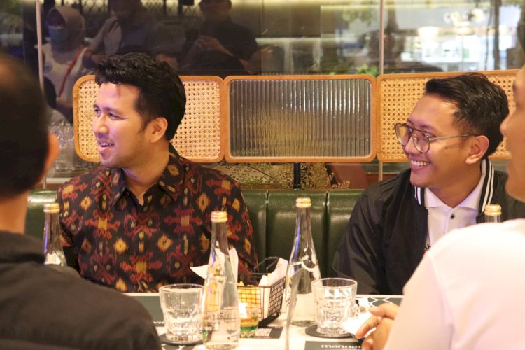 Emil Dardak bertemu dengan perwakilan dari tenaga alat kesehatan 