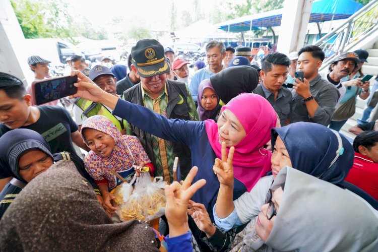 Cagub Jatim Khofifah Indar Parawansa 