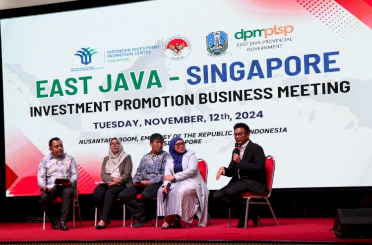 PT SIER memperkenalkan kawasan industri hijau kepada investor Singapura dalam ajang "East Java-Singapore Investment Promotion Business Meeting".