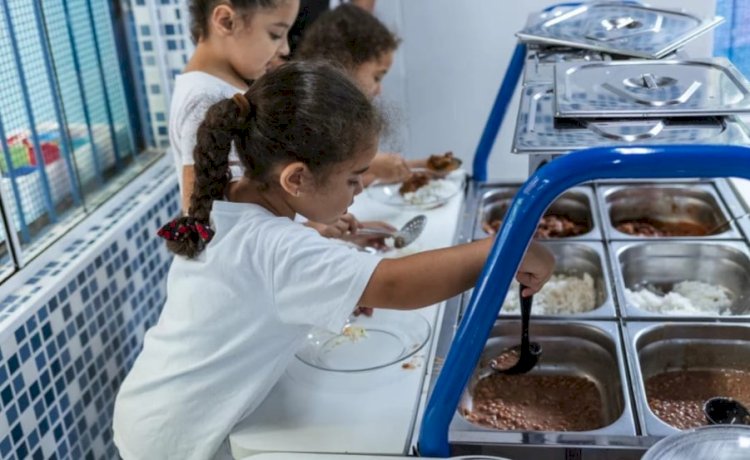 Ilustrasi makan gratis Brasil/Net