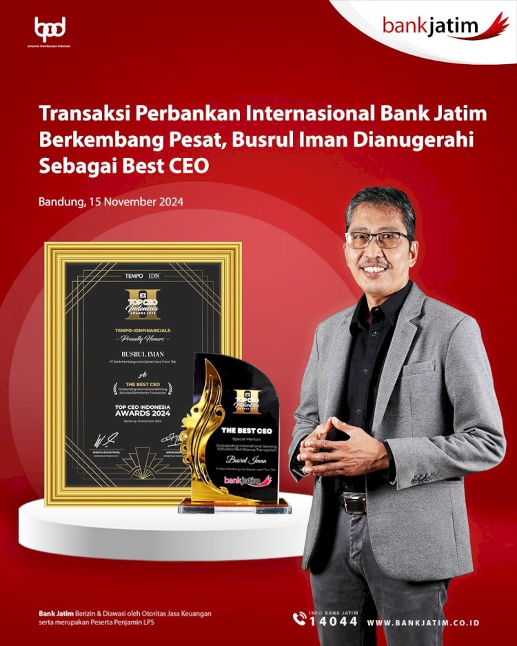 Direktur Utama Bank Jatim Busrul Iman Dianugerahi Best CEO