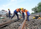 Jelang Libur Natal 2024 dan Tahun Baru 2025, KAI Daop 8 Surabaya Gencarkan Perawatan Jalur KA