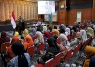 Wamendagri Beri Pengarahan Sinkronisasi Pembangunan Pusat dan Daerah kepada Jajaran Aparat Pemkot Surabaya