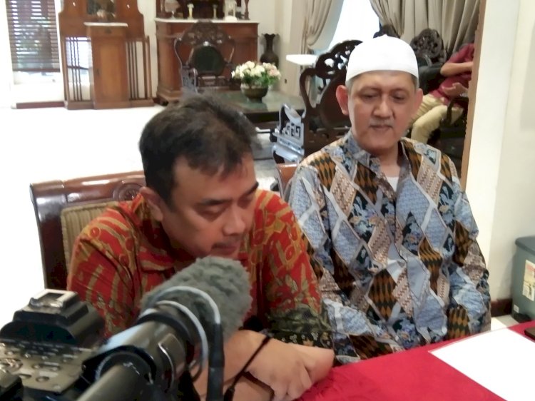 Teks foto: Don Rosano dan KH Imam Bukhori/RMOLJatim