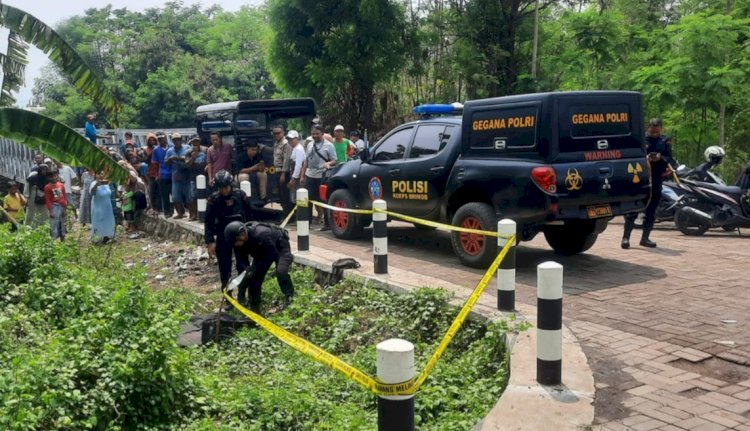 Gegana Polda Jatim diterjunkan ke lokasi penemuan Granat Nanas di ProbolinggRMOL Jatim