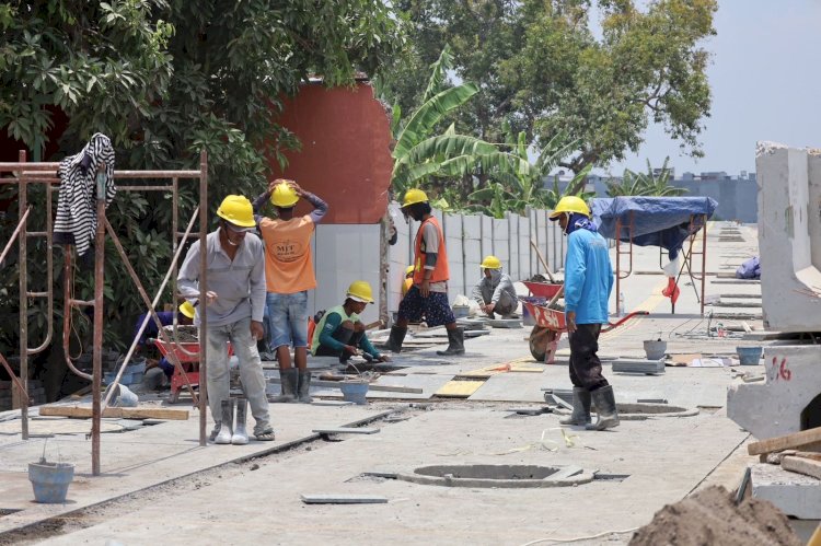 Teks foto: Akses jalan menuju JLLB/RMOLJatim