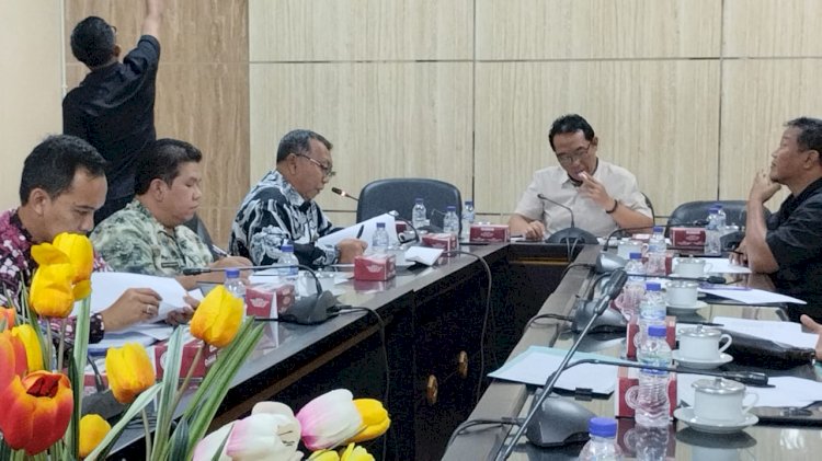 Rapat dengar pendapat Bapenda Dengan komisi C DPRD Jember/RMOLJatim
