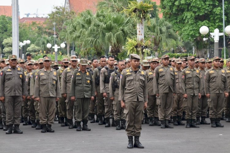 Teks foto: Satpol PP Surabaya/RMOLJatim