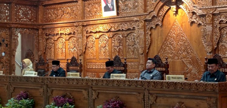 Wakil Bupati Kediri Dewi Maria Ulfa menghadiri rapat paripurna berakhirnya masa kabatan Bupati dan Wakil Bupati Kediri perode 2020-2024/istimewa