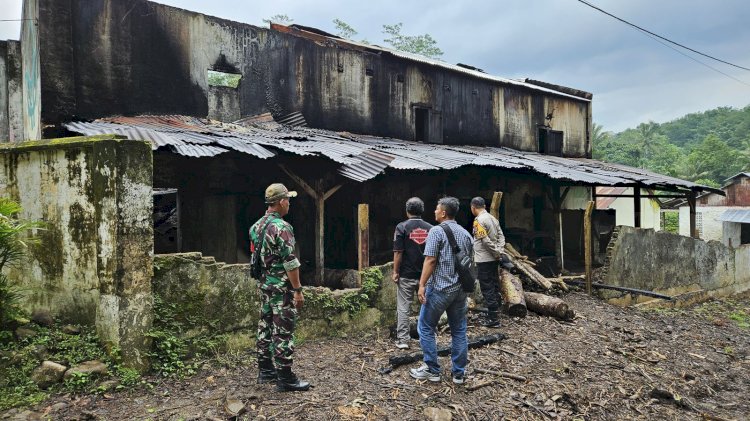 Peristiwa kebakaran gudang pengolahan karet PDP Kahyangan/Ist