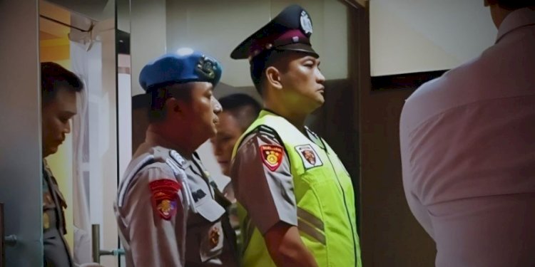 Robig Zaenudin, pelaku penembakan Gamma/Net