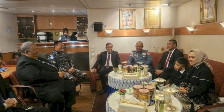 Ramah tamah di ruang tamu KRI SIM-367 yang berlabuh di Port Said Mesir, pada 12 Januari 2025/Ist