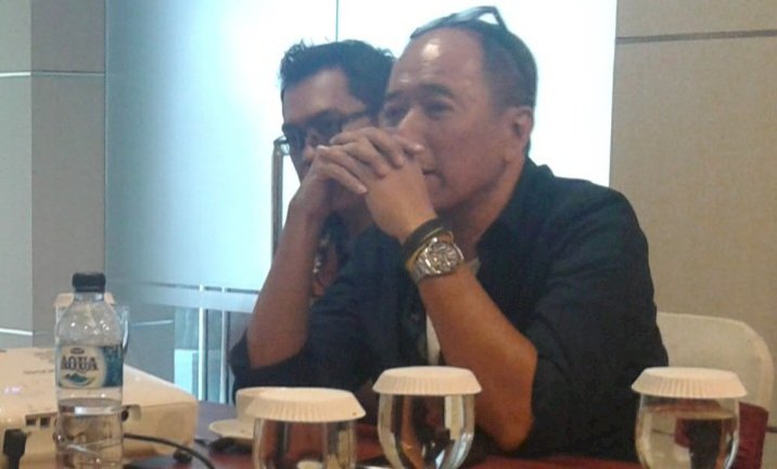 Sony Hendarto (baju hitam) pengusaha sukses dan tajir di Kota Madiun/RMOLJatim