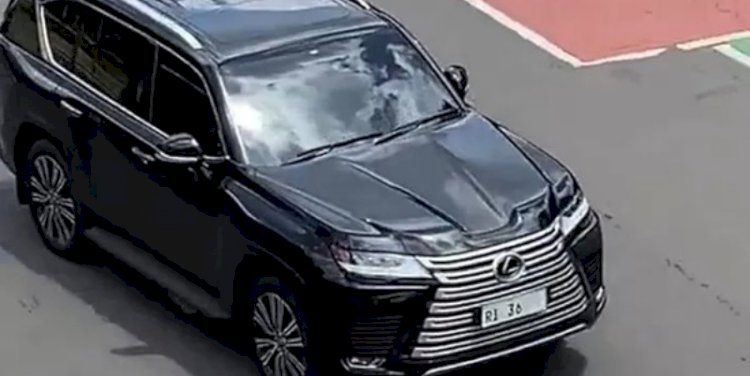 Mobil bernopol RI 36 milik Utusan Khusus Presiden Bidang Pembinaan Generasi Muda dan Pekerja Seni, Raffi Ahmad/Ist