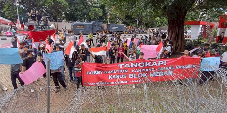 Aliansi Pemuda Sumatera Utara-Maluku Utara demo di KPK, Jakarta, Jumat, 17 Januari 2025/RMOL