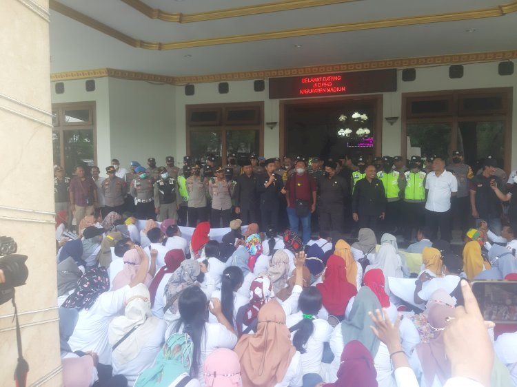 Buruh demo/ist