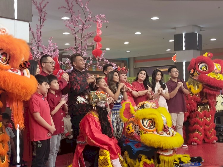 Barongsai di Lippo Plaza 