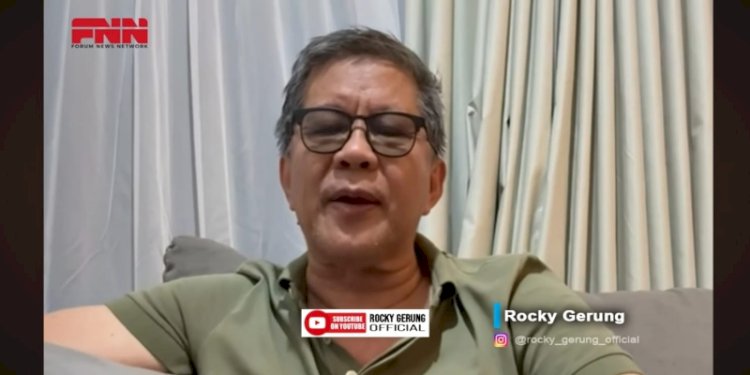 Pengamat politik Rocky Gerung, dalam podcast bersama Jurnalis Senior Hersubeno Arief/Tangkapan layar