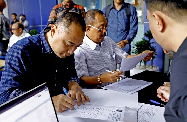 Wali Kota Eri dan Wawali Armuji menjalani pemeriksaan kesehatan, di Gedung Kemendagri RI, Jakarta/ist