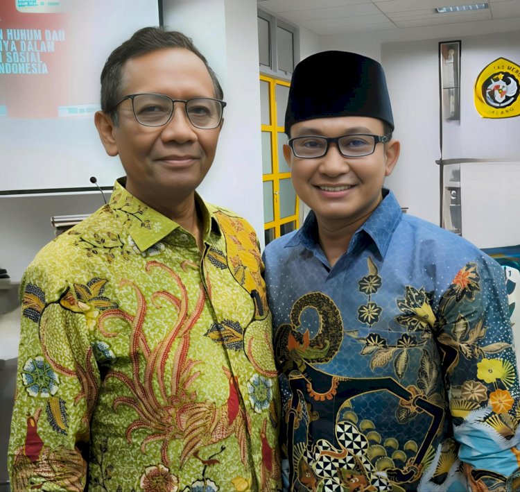Abdul Aziz (kanan)