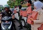 Kepala Kantor Minvet 03 Madiun Bagi Takjil