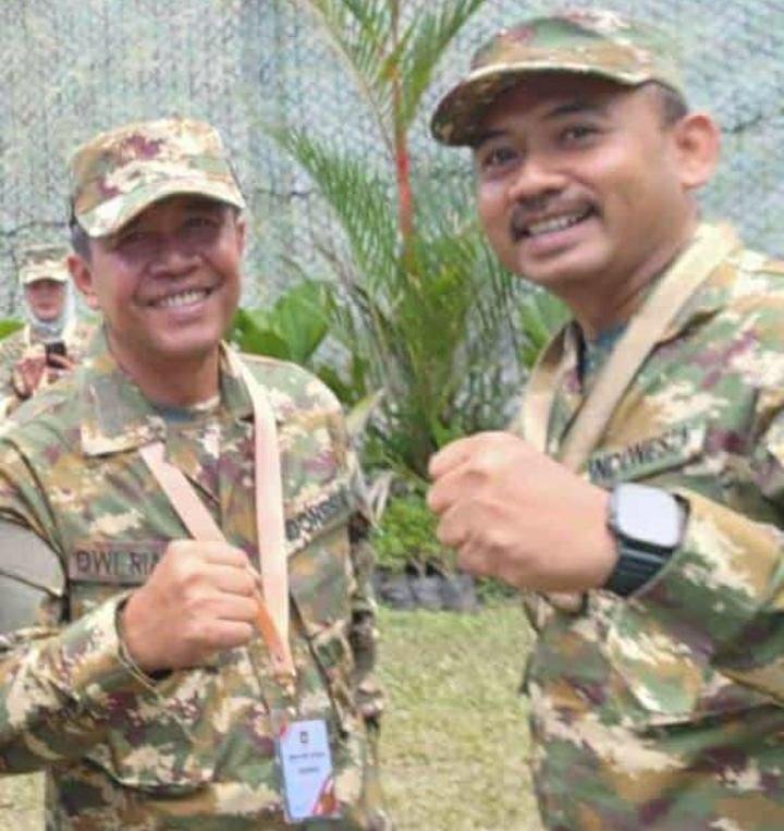 Ket foto - Bupati dan Wabup Ngawi saat Retret di Akmil Magelang