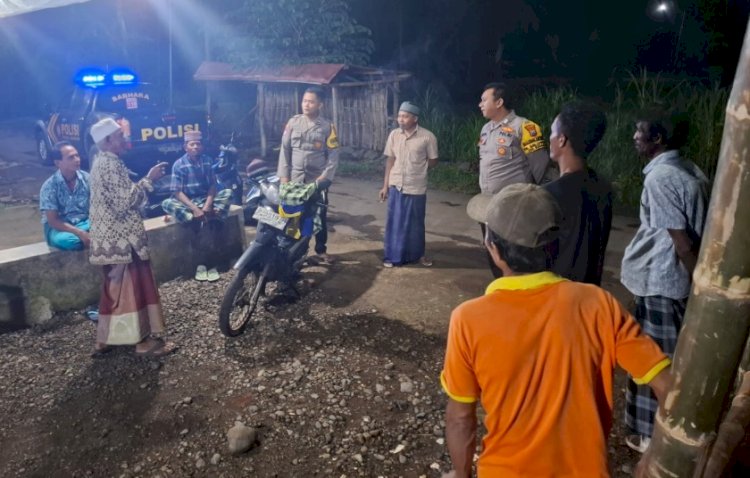 Polisi Situbondo patroli sahur/ist