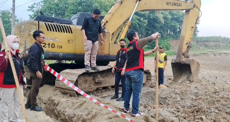 Kejari Ponorogo segel tanah kas Desa Jenangan untuk barang bukti kasus dugaan penyalahgunaan aset Desa/ist.