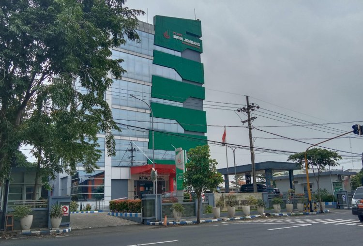 Poto - Kantor Bank Jombang