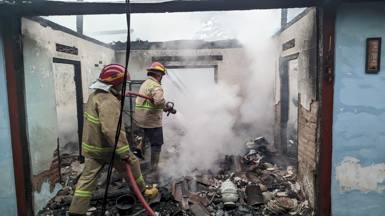 Kebakaran hanguskan sebuah rumah warga di Madiun/ist