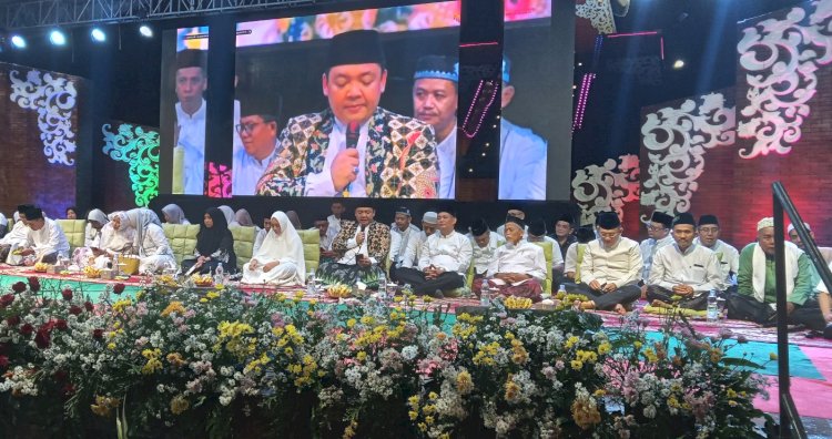 Wali Kota dan Wawali Kota Mojokerto menghadiri peringatan Nuzulul Quran  /ist   