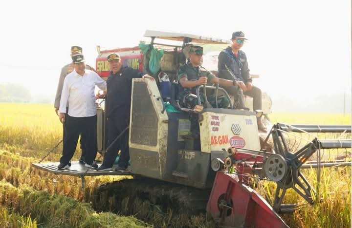 Kegiatan panen raya di kabupaten Madiun/ist