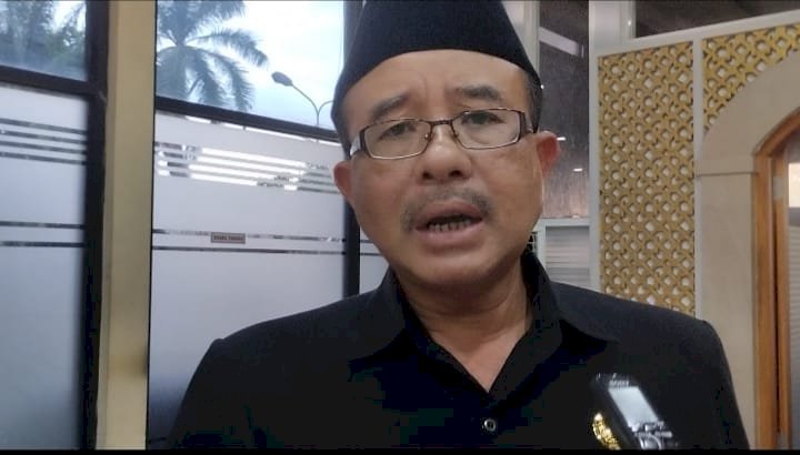 Kepala BKPSDM Pemkab Jember, Sukowinarno, saat hearing di DPRD Jember/Ist