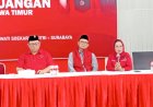 Dicopot dari Struktural Partai,  Adi Sutarwijono Pilih No Coment saat Keluar dari Gedung PDIP Jatim