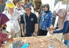 Seni Ukir Jepara Tarik Minat Siswi SMK dan Turis Asing untuk Belajar 
