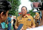 DLH Surabaya Pastikan Truk Sampah Tabrak Pemotor Bukan Milik Pemkot   
