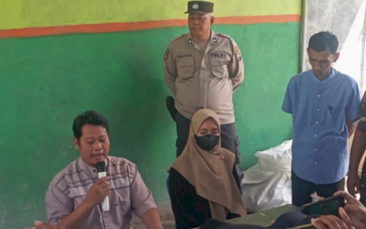 Manajemen Koperasi Syariah Mitra Sejahtera Indonesia (MSI) saat konferensi pers/RMOLJatim