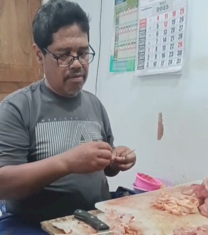 Muhammad Ervan penjual sate di Jember akan menunaikan ibadah haji tahun 2025/RMOLJatim