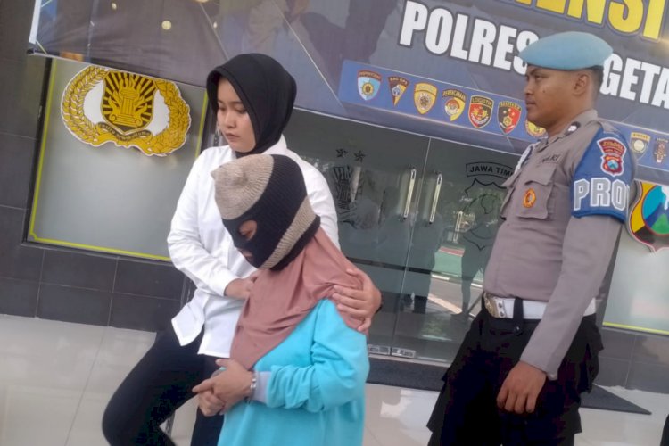 pelaku saat diamankan di Polres Magetan/ ist 