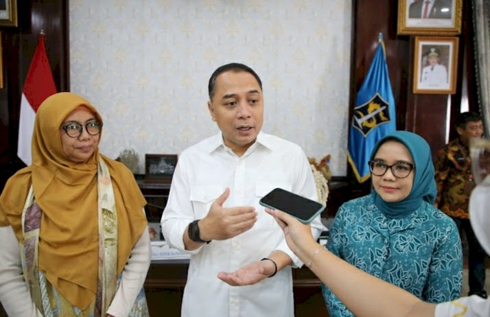 Eri Cahyadi bersama Rini Indriyani/RMOLJatim
