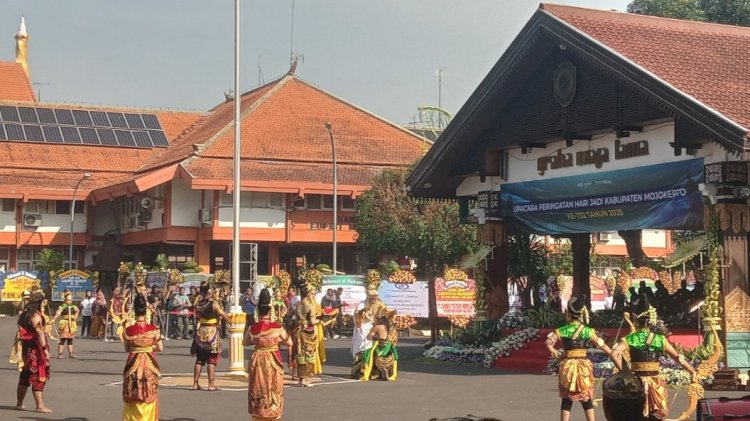 Sendratari Surya Ndadari awali Hari Jadi Kabupaten Mojokerto ke-732/ist