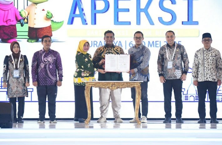 MoU kerja sama antar Koperasi Merah Putih dari berbagai kota dan kabupaten di Indonesia/RMOLJatim   