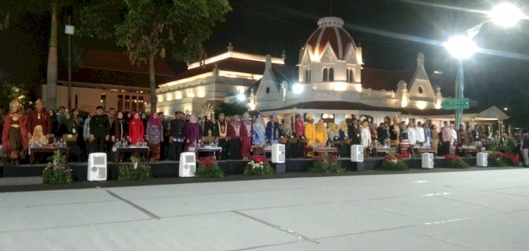 Wali Kota se-Indonesia memakai baju adat/RMOLJatim