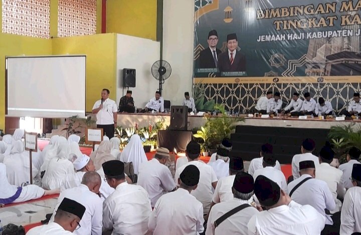 Jama'ah calon haji Kabupaten Jember, saat mengikuti bimbingan manasik haji/RMOLJatim