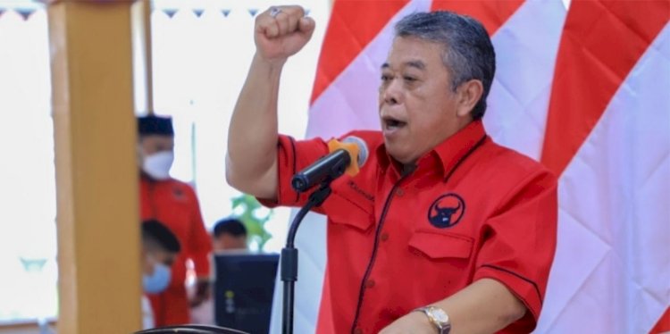 Mantan Ketua DPRD Provinsi Jawa Timur, Kusnadi/Net